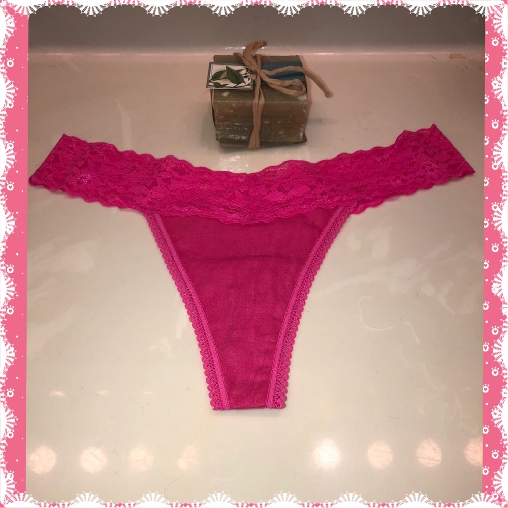 Betsey Johnson Thongs